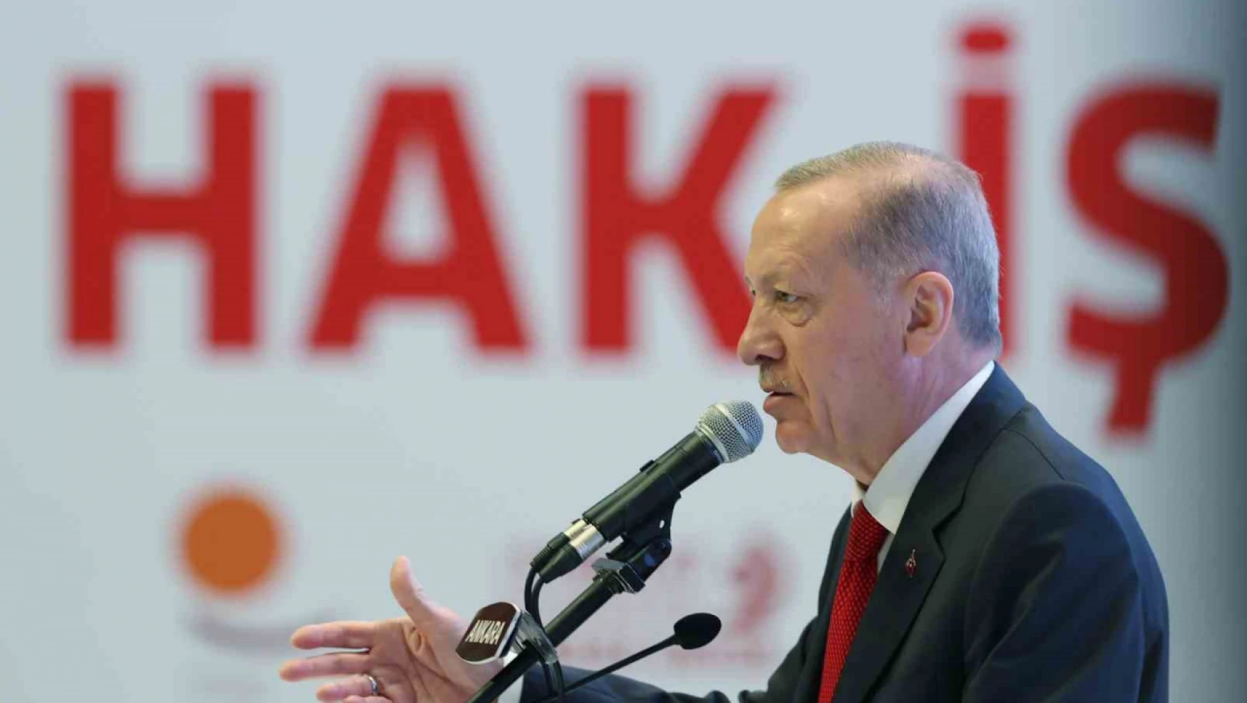 Cumhurbaşkanı Erdoğan: 'Temmuz ayında en düşük memur maaşı 22 bin lira olacak'