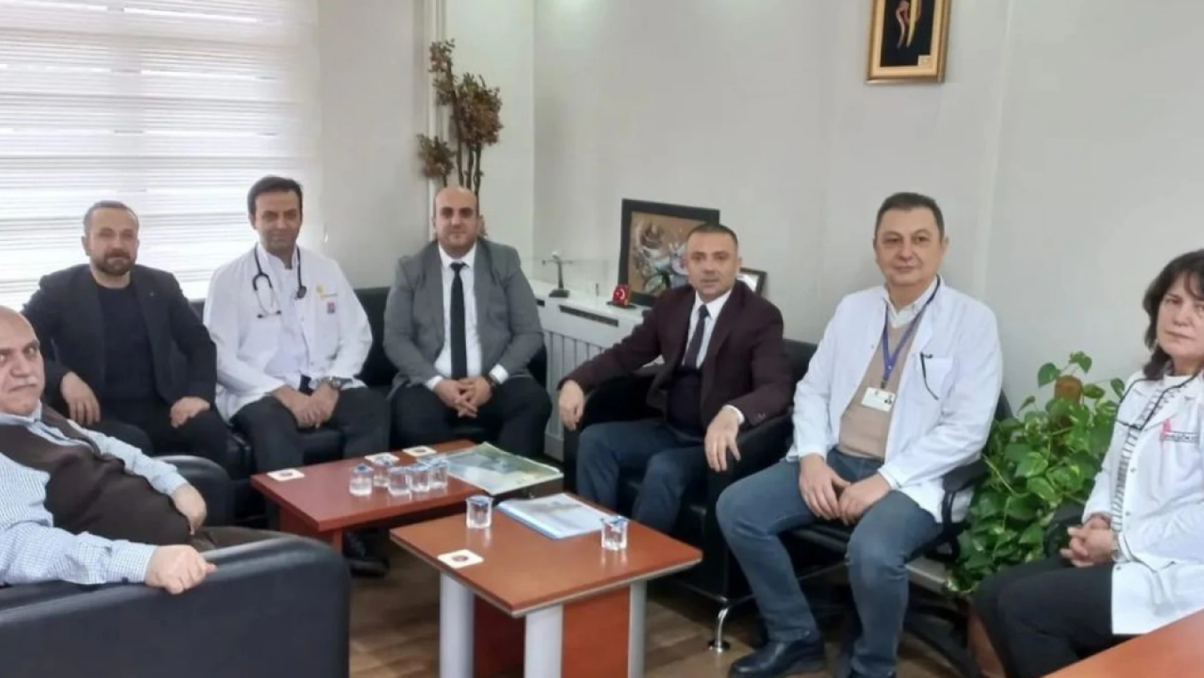 İl Sağlık Müdürü Derdiyok'tan Anadolu Hastanesine ziyaret