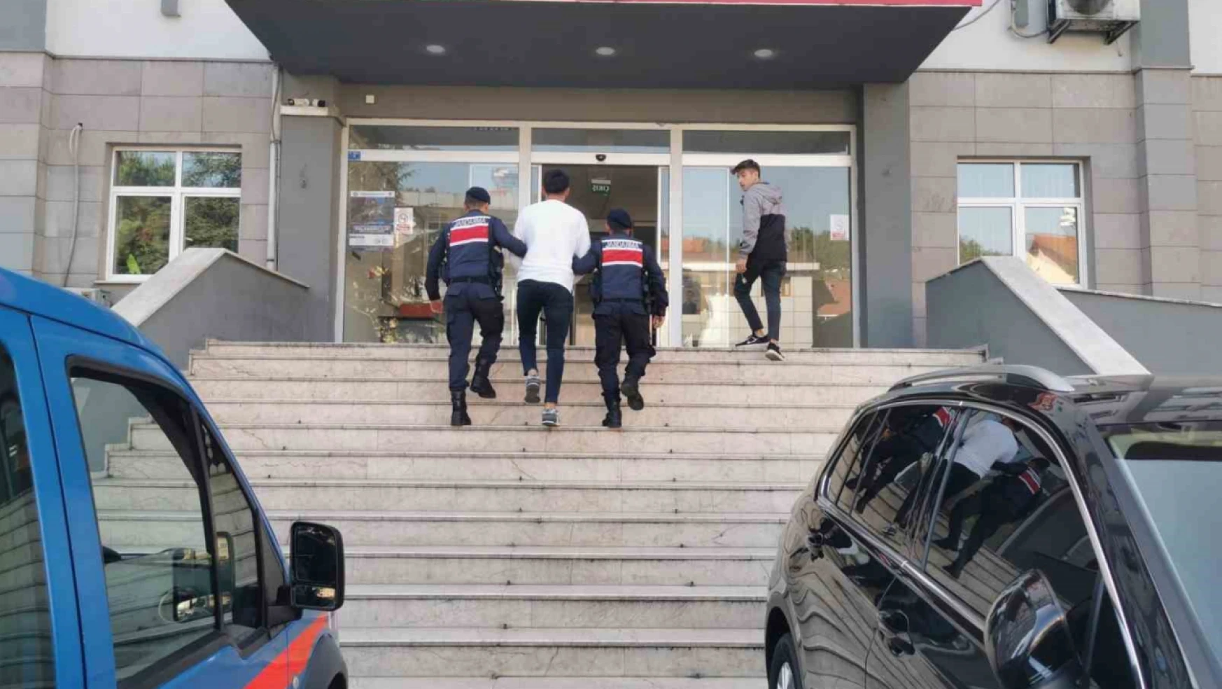 Karabük'te yakalanan 19 şüpheliden 9'u tutuklandı