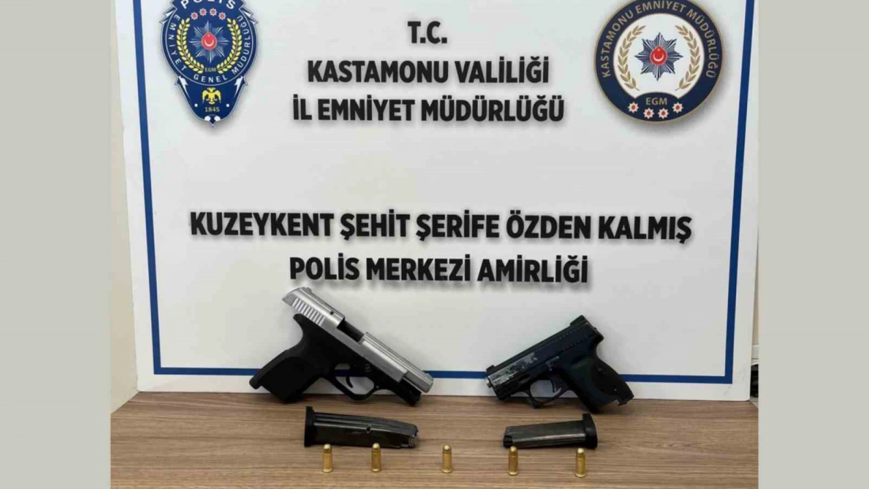 Kastamonu'da 2 adet ruhsatsız tabanca ele geçirildi