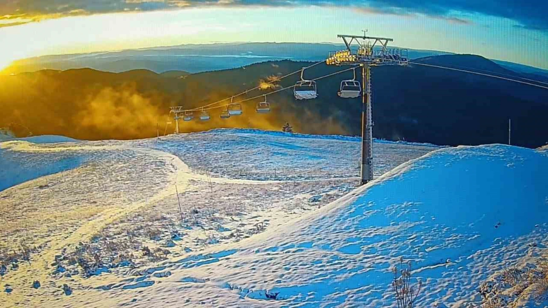 Karabük'te Kayak Merkezi beyaz örtüyle kaplandı