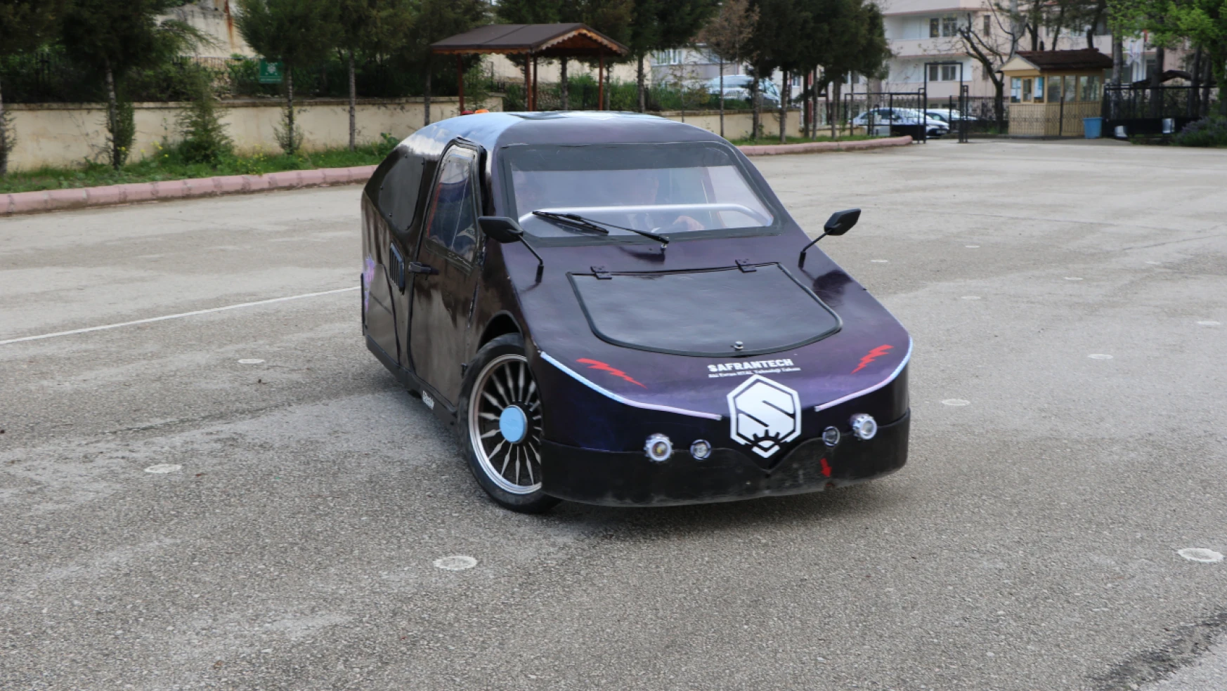 Lise öğrencilerinin tasarladığı araç TEKNOFEST'te yarışacak