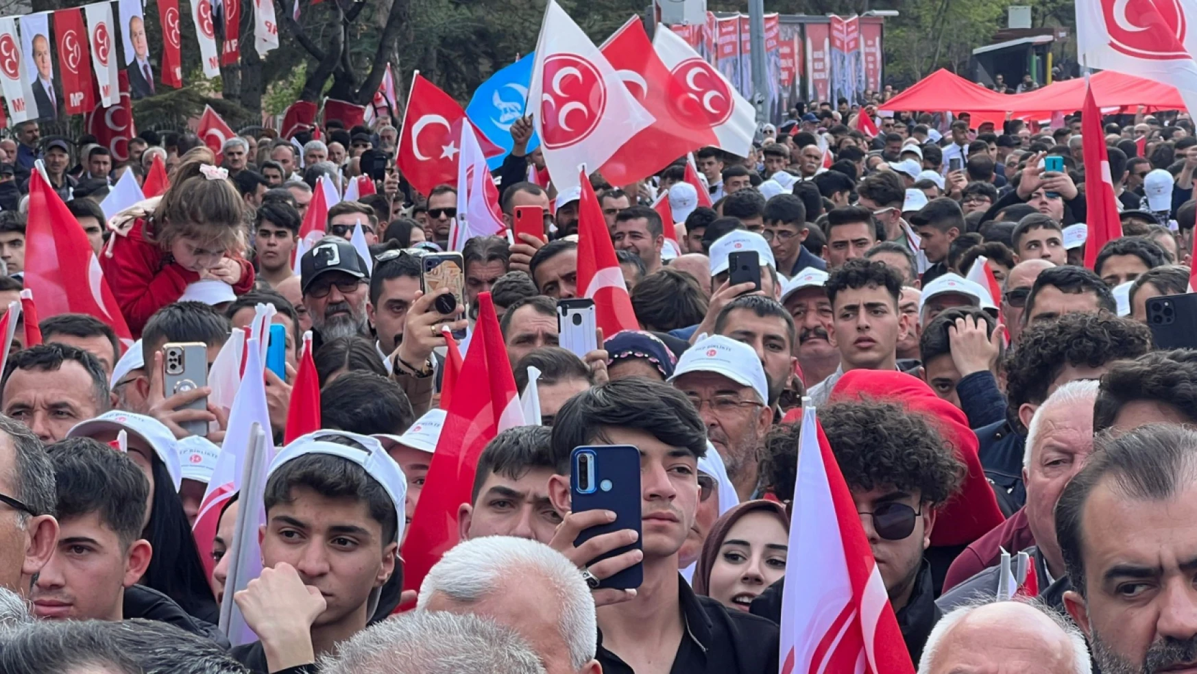 MHP Genel Başkanı Bahçeli: 'Ülkenin hafıza kaybına uğradığını söyleyenlerin zihniyeti koltuktur'