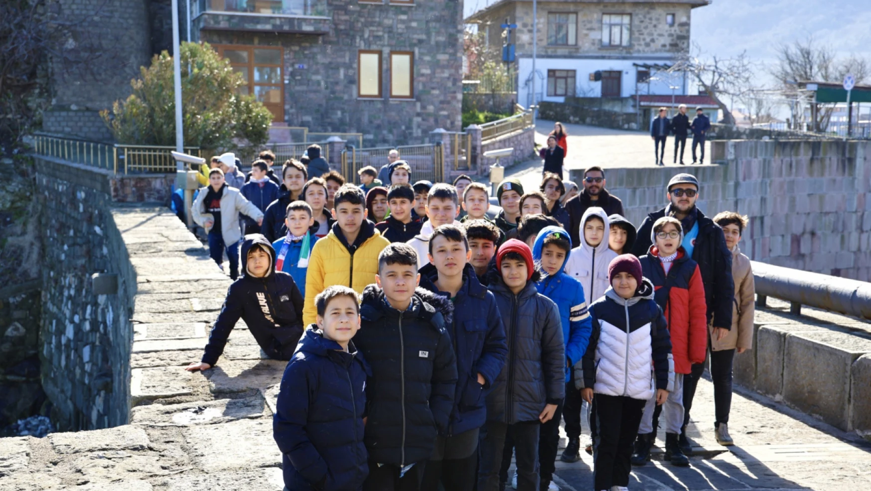 Gençlik kampı öğrencileri Amasra'yı ziyaret etti