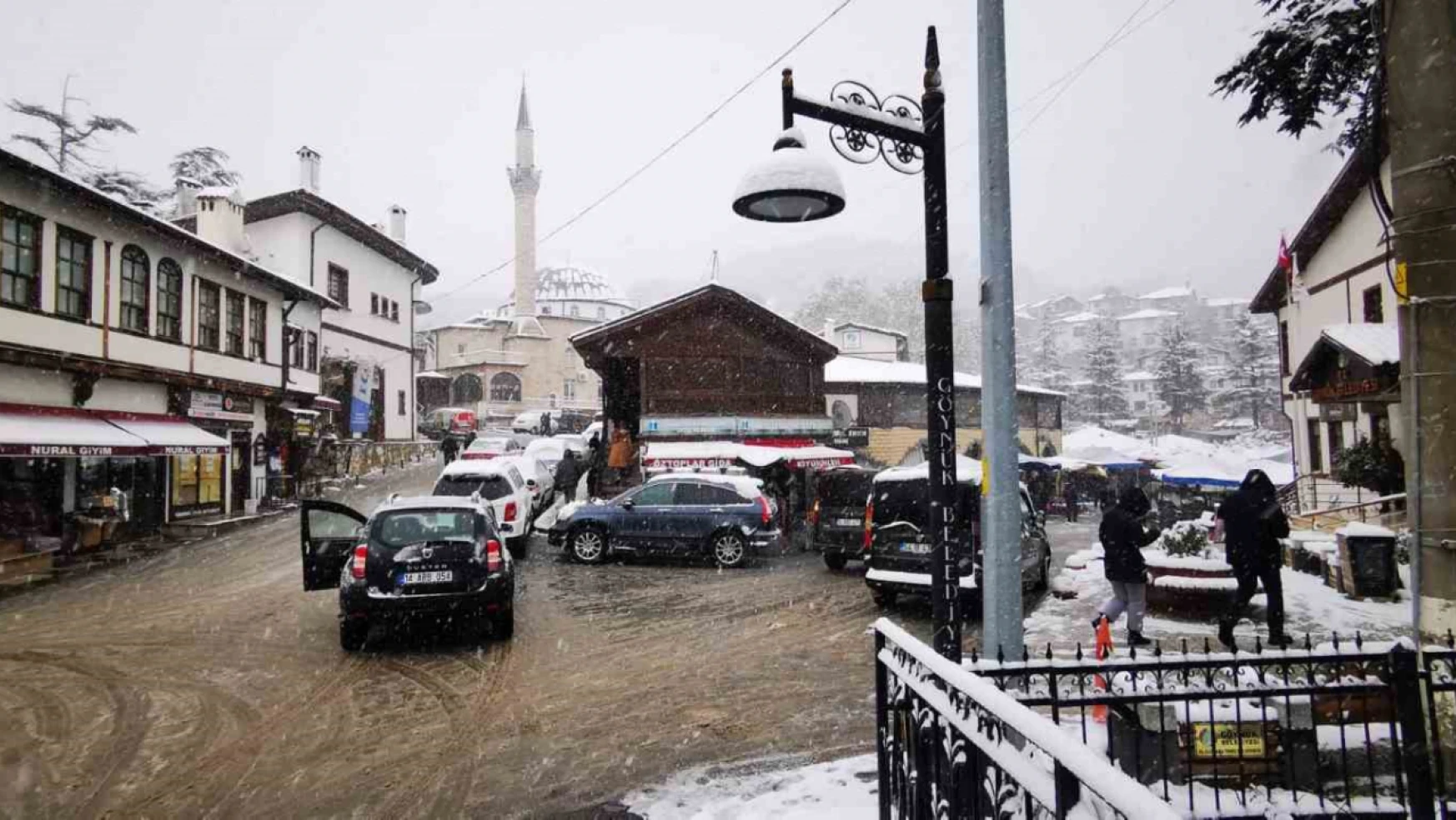 Tarihi Osmanlı kasabalarında kış güzelliği yaşanıyor