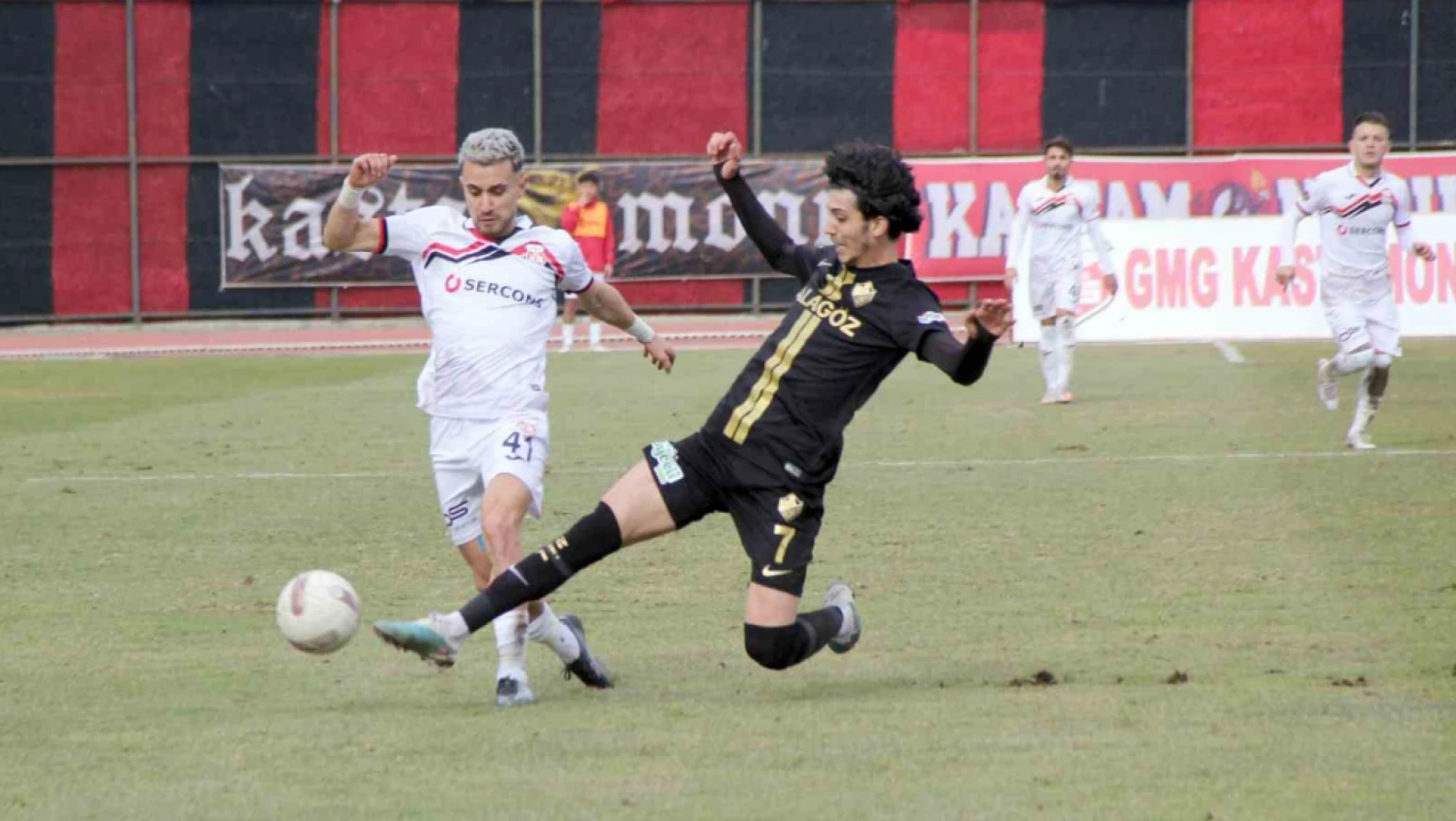TFF 2. Lig: Kastamonuspor: 1 - Iğdır Futbol Kulübü: 1