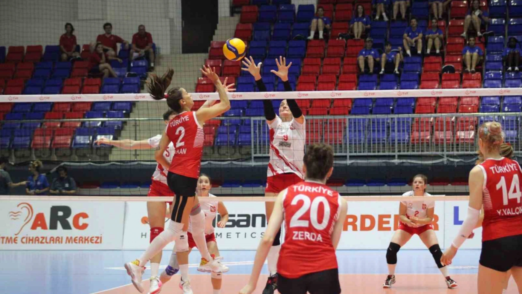 Türkiye Kadın Milli Takımı, şampiyonayı namağlup sürdürüyor