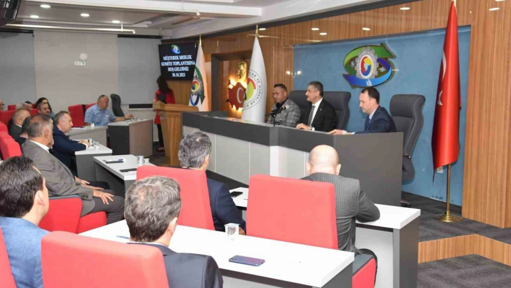 Vali Yavuz, Müşterek Meslek Komite Toplantısı'na katıldı