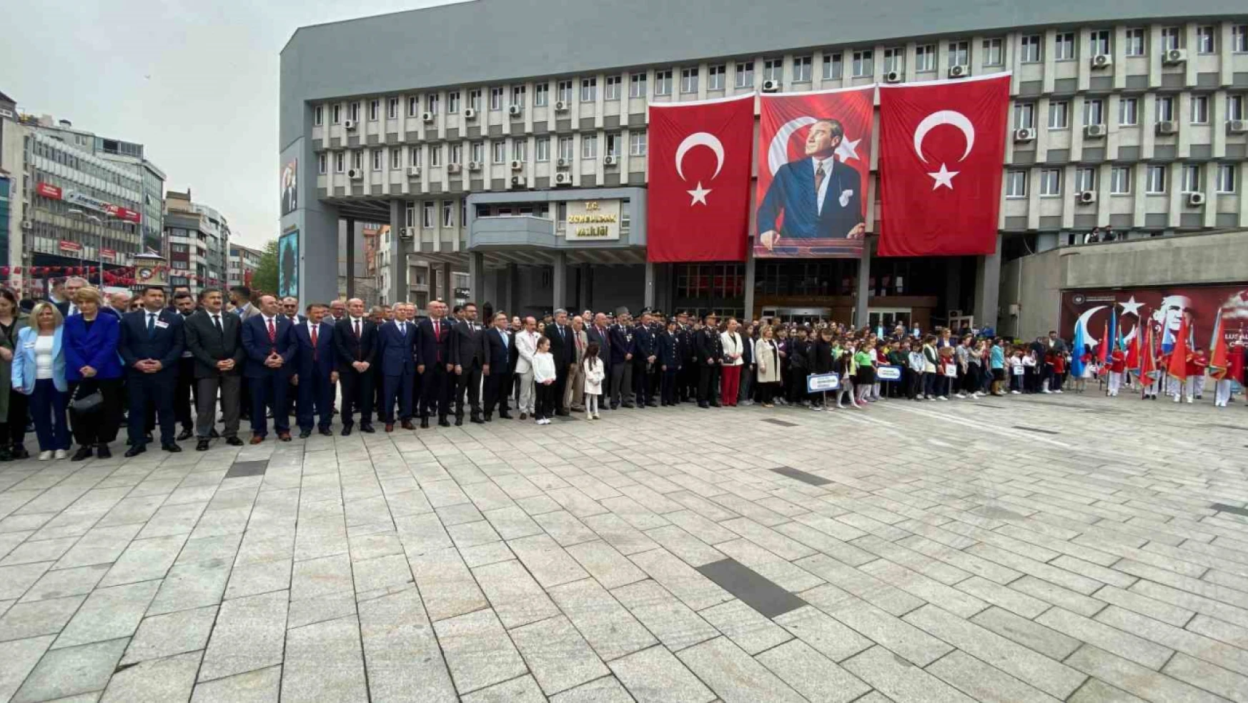 Zonguldak'ta temsili Vali koltuğa oturdu