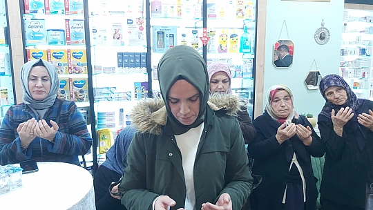 Cadde Eczanesi hizmete girdi