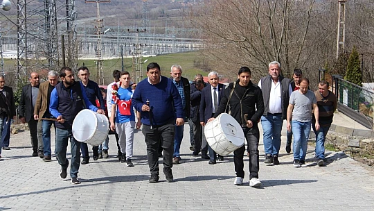 Dereceyle döndü coşkuyla karşılandı