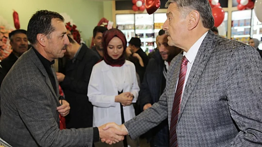 Cadde Eczanesi hizmete girdi