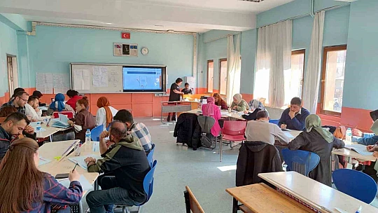 Ağrı'da öğretmenlere liderlik eğitimi