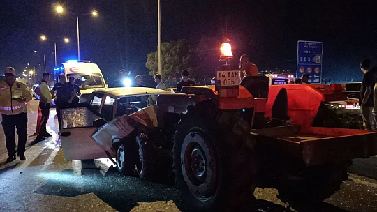 Alkollü traktör sürücüsü ters yönde kaza yaptı