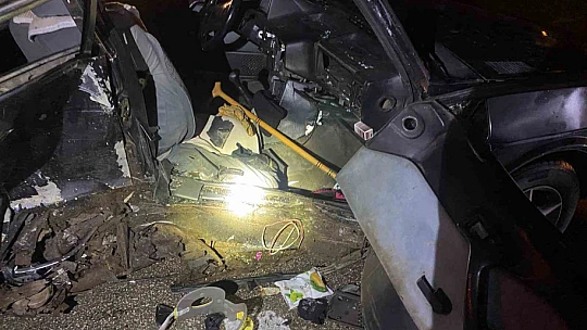 Amasya'da 3 otomobilin karıştığı zincirleme kaza: 2 ölü, 8 yaralı