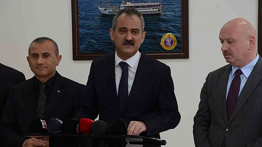 Bakan Özer: 'Yıl sonuna kadar tüm ilçelerde köy yaşam merkezleri kuracağız'