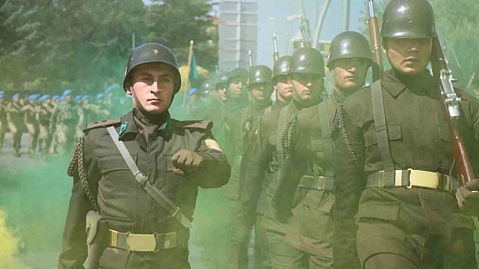 Bolu'da komandolar caddeyi inletti