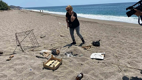 Caretta caretta yuvasının üzerinde mangal yaktılar
