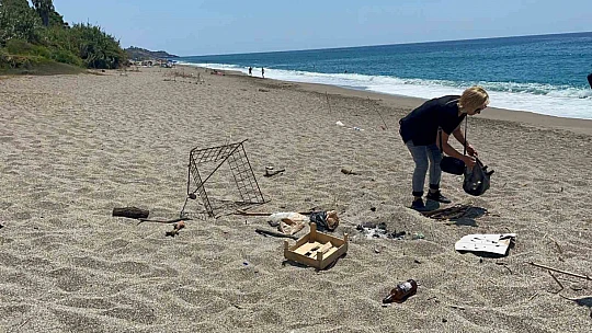 Caretta caretta yuvasının üzerinde mangal yaktılar