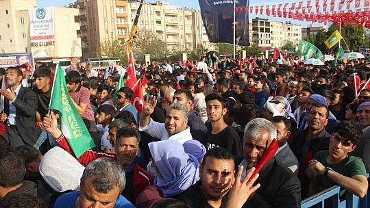Cumhurbaşkanı Erdoğan: 'Ekonomik sıkıntı ve hayat pahalılığını yine biz çözeceğiz'