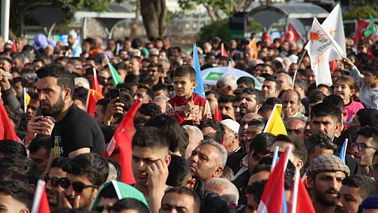 Cumhurbaşkanı Erdoğan: 'Ekonomik sıkıntı ve hayat pahalılığını yine biz çözeceğiz'