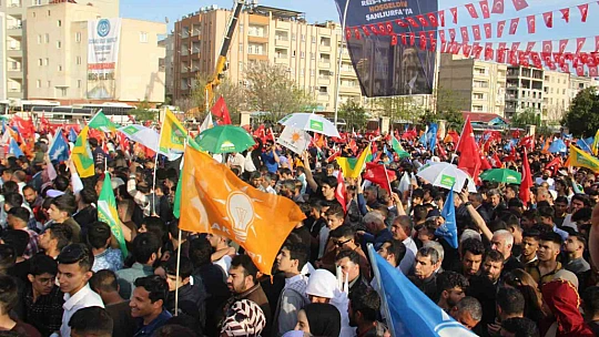 Cumhurbaşkanı Erdoğan: 'Ekonomik sıkıntı ve hayat pahalılığını yine biz çözeceğiz'