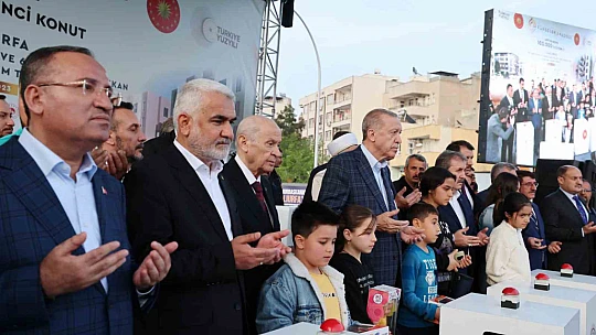 Cumhurbaşkanı Erdoğan: 'Ekonomik sıkıntı ve hayat pahalılığını yine biz çözeceğiz'