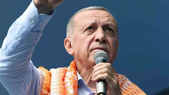 Cumhurbaşkanı Erdoğan 'Oyumuzu ya eser siyasetinden ya da yıkım siyasetinden yana kullanacağız'