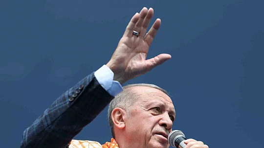 Cumhurbaşkanı Erdoğan 'Oyumuzu ya eser siyasetinden ya da yıkım siyasetinden yana kullanacağız'