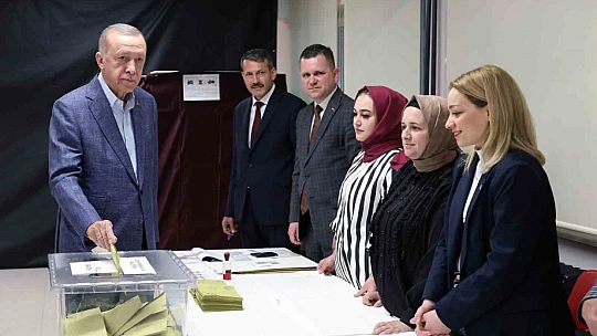 Cumhurbaşkanı Erdoğan oyunu Üsküdar'da kullandı