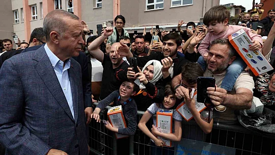 Cumhurbaşkanı Erdoğan oyunu Üsküdar'da kullandı