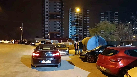 Deprem Mersin'de kuvvetli hissedildi, vatandaşlar panikle sokağa çıktı