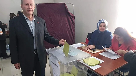 Akmazlar Grubu bir kez daha hezimete uğradı