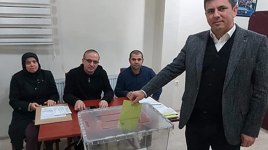 Akmazlar Grubu bir kez daha hezimete uğradı