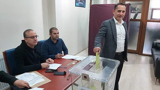 Akmazlar Grubu bir kez daha hezimete uğradı