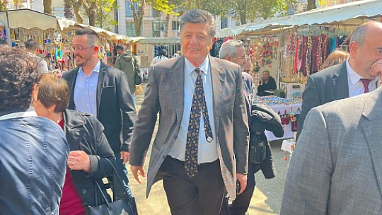 Efsane isim sahalarda