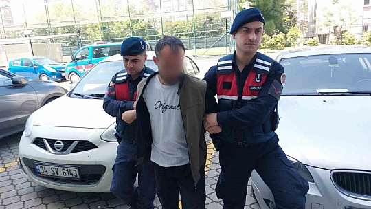 Hırsızı girdiği evde düşürdüğü seçmen kağıdı yakalattı