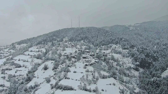 Ilgaz Dağı'nda yoğun kar yağışı: Beyaz örtü ile kaplandı