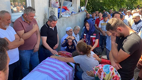 Gözyaşları sel oldu