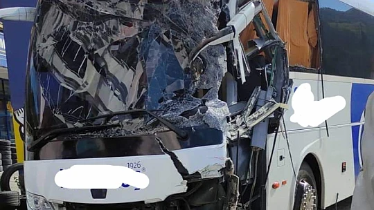 Trafik kazası 3 yaralı