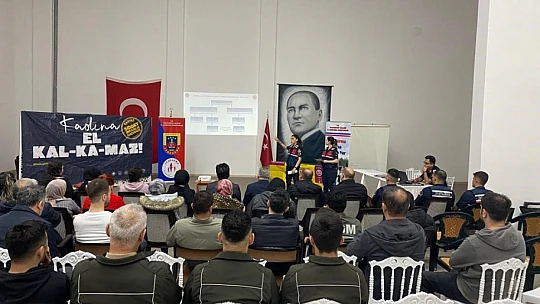 Jandarmadan erkeklere 'Kadına El Kal-Ka-Maz' eğitimi verildi