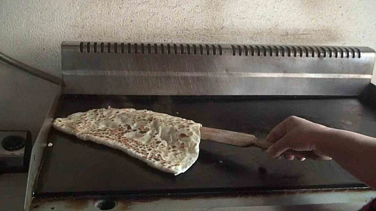 Etli ekmek lezzetiyle hayran bırakıyor