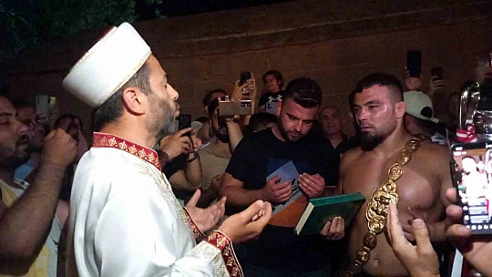 Kırkpınar'da hamam geleneği bozulmadı