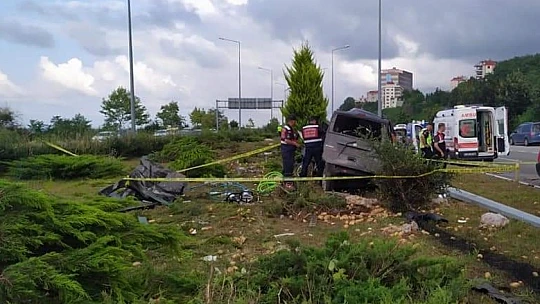 Kırmızı ışık ihlali yapan tır sürücüsü kazaya neden oldu: 2 ölü