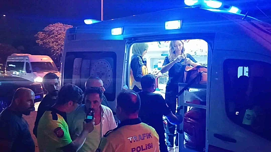 Kocaeli'de otomobil bariyerlere çarptı, Belediye Başkan Yardımcısı Yaşar ölümden döndü