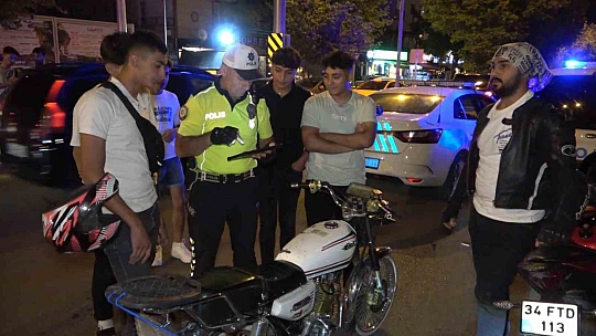Motosiklet sürücülerine sıkı denetim: