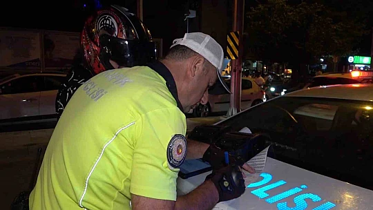 Motosiklet sürücülerine sıkı denetim: