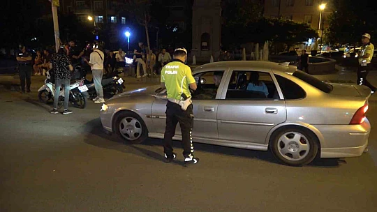 Motosiklet sürücülerine sıkı denetim: