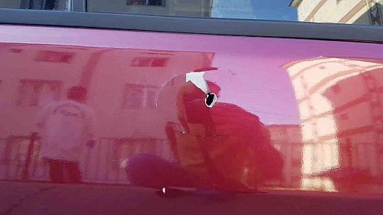 Otomobile kurşun sıktılar