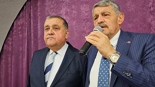 Belediye personeli iftar yemeğinde bir araya geldi